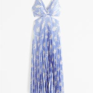 NWT Abercrombie Giselle pleated maxi dress